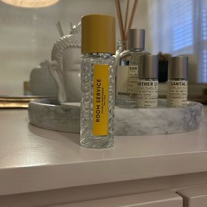 Vilhelm Parfumerie Room Service